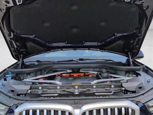 New 2026 BMW X5 xDrive50e AWD/4WD image 17