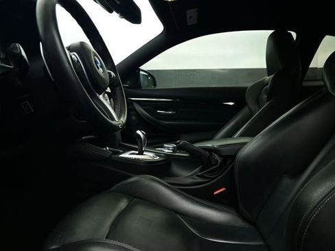 Used 2020 BMW M4 Coupe w/ Competition Package image 47