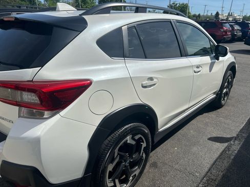 Used 2023 Subaru Crosstrek 2.5i Limited AWD/4WD image 3