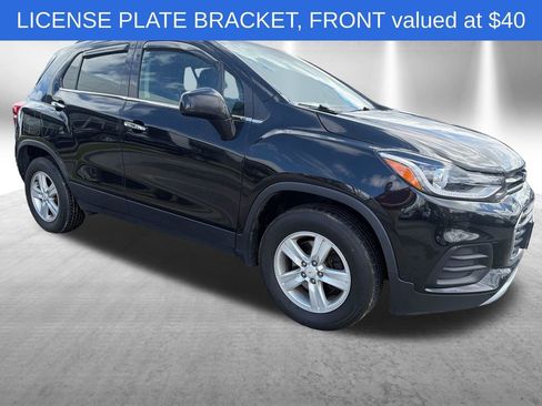 Used 2019 Chevrolet Trax LT w/ LT Convenience Package AWD/4WD image 7