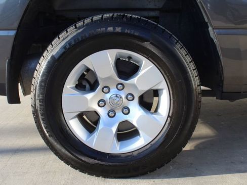 Used 2020 RAM 1500 Big Horn image 11