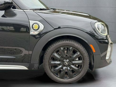 Used 2023 MINI Cooper Countryman SE w/ Storage Package image 6