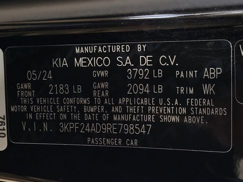 Used 2024 Kia Forte LXS image 33