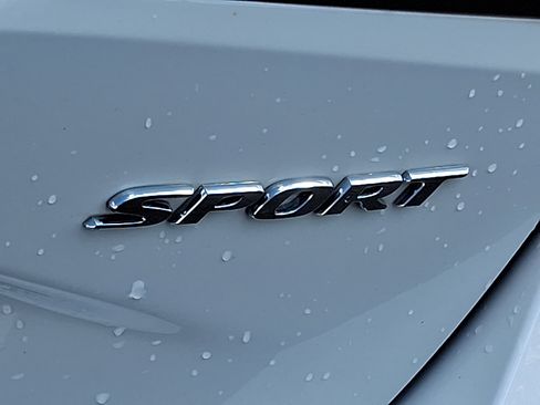 Used 2023 Honda Civic Sport image 32