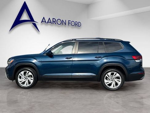 Used 2022 Volkswagen Atlas SE image 2