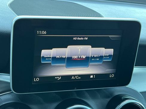 Used 2019 Mercedes-Benz GLC 300 image 22