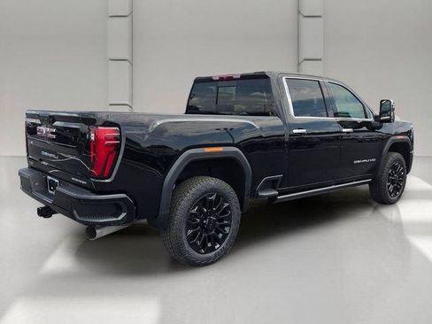 New 2026 GMC Sierra 2500 Denali AWD/4WD image 5