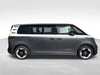 New 2025 Volkswagen ID. Buzz Pro S