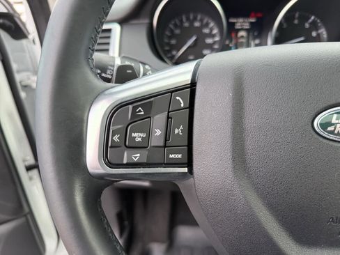 Used 2016 Land Rover Discovery Sport HSE image 22