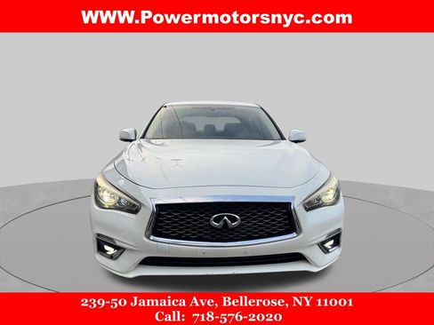 Used 2018 INFINITI Q50 Luxe w/ Essential Package (3.0T Luxe) AWD/4WD image 8