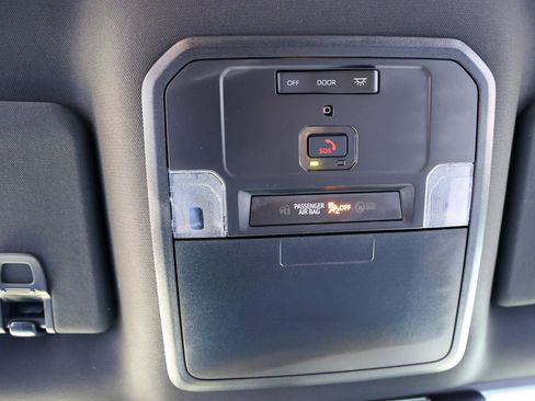 Used 2024 Toyota Tacoma TRD Sport image 33