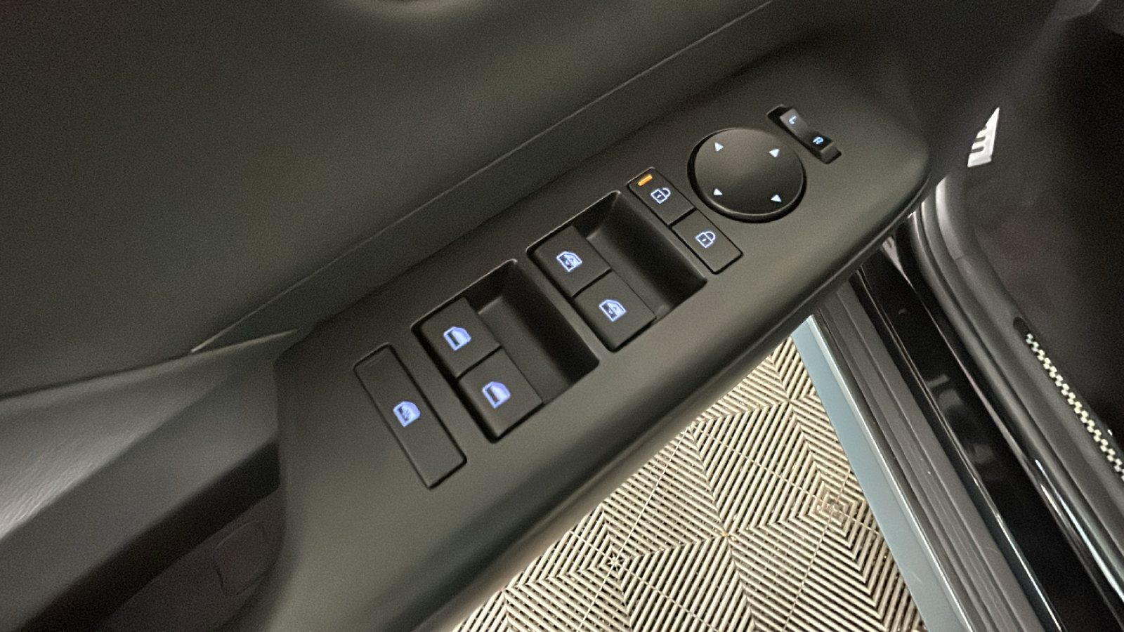 Certified 2024 Hyundai Kona N Line AWD/4WD image 13