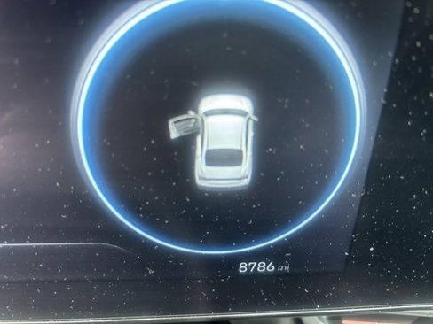 Certified 2025 Hyundai Elantra SEL image 8