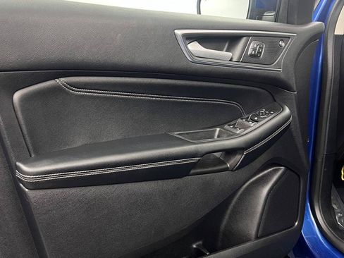 Used 2021 Ford Edge Titanium AWD/4WD image 15