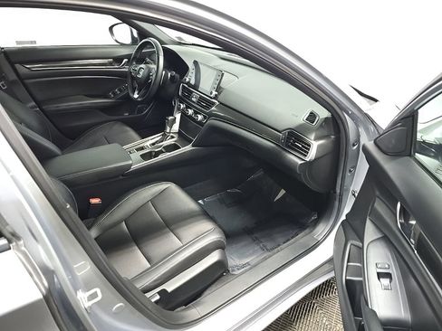 Used 2019 Honda Accord Sport image 15