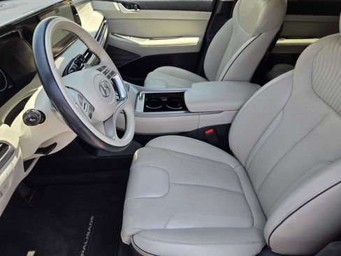 Certified 2024 Hyundai Palisade Calligraphy AWD/4WD image 13