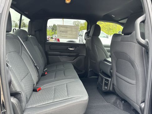 New 2026 RAM 1500 Express image 7