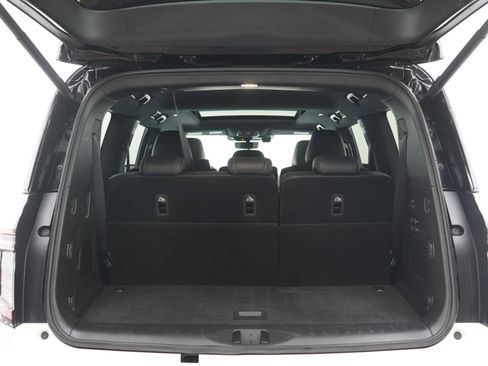 Used 2025 Nissan Armada PRO-4X w/ Pro-4X Premium Package AWD/4WD image 20