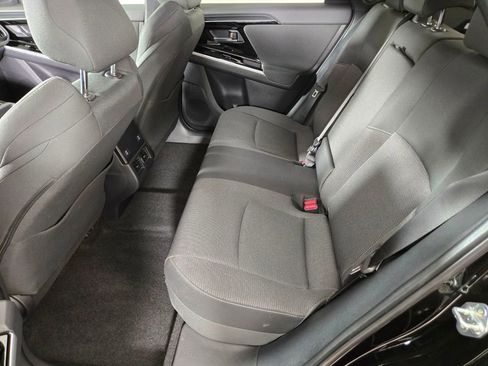 Certified 2025 Subaru Solterra AWD/4WD image 16