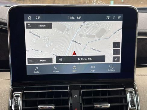 Used 2020 Lincoln Navigator L Reserve w/ Luxury Package image 24