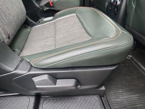 Used 2022 Ford Explorer Timberline w/ Timberline Technology Package image 32