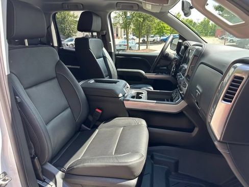 Used 2018 Chevrolet Silverado 1500 LTZ Z71 w/ LTZ Plus Package AWD/4WD image 30