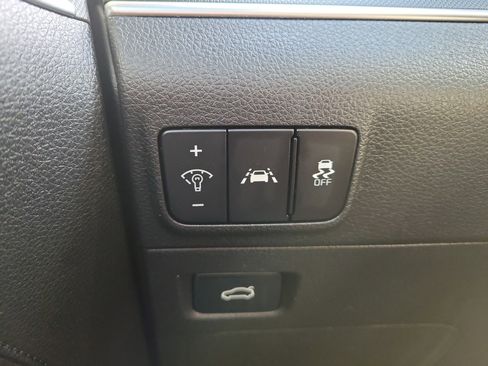 Used 2023 Kia K5 GT-Line image 24