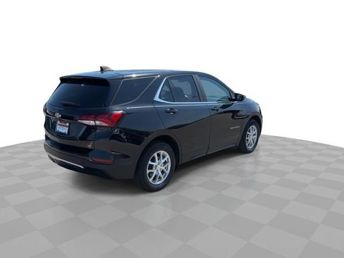 Used 2022 Chevrolet Equinox LT image 8