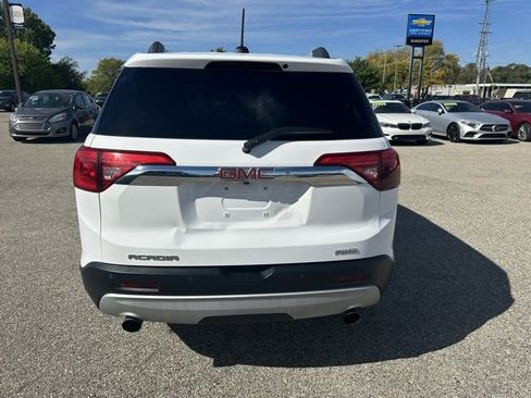 Used 2017 GMC Acadia SLT image 7