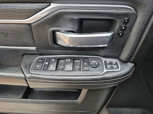 Used 2023 RAM 2500 Laramie AWD/4WD image 28