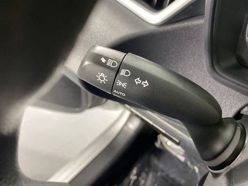 Used 2024 Toyota Corolla LE image 17