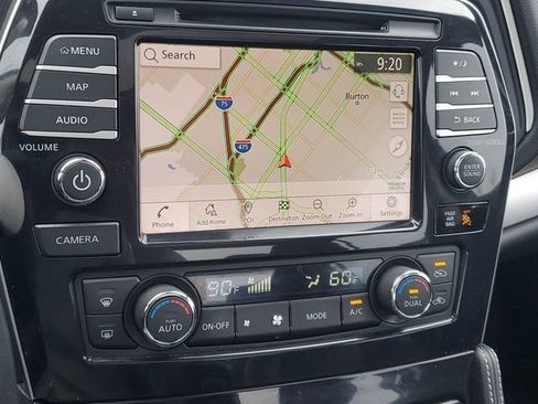 Used 2023 Nissan Maxima SL FWD image 25