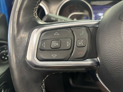 Used 2022 Jeep Gladiator Rubicon w/ Cold Weather Group image 23