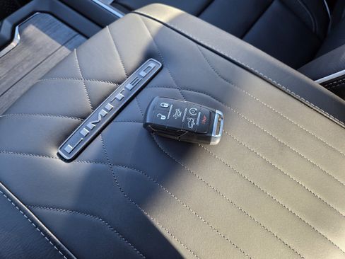 New 2026 RAM 1500 Limited w/ Night Edition image 34