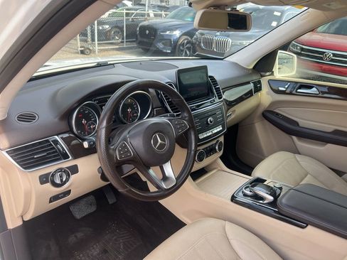 Used 2017 Mercedes-Benz GLE 350 w/ Premium 1 Package image 10