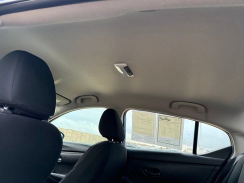Certified 2024 Nissan Sentra SV FWD image 35