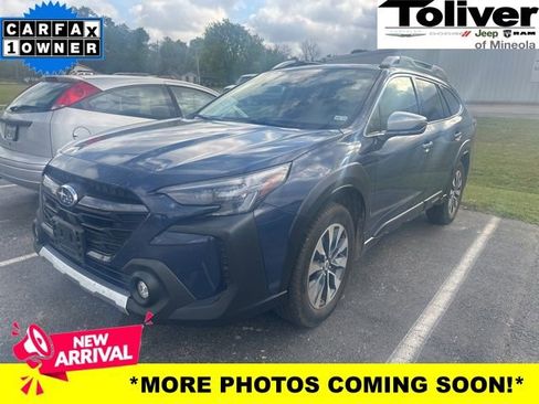 Used 2025 Subaru Outback Touring w/ Popular Package #2 image 1