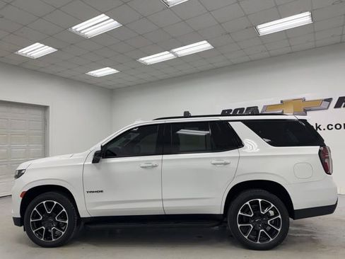 Used 2021 Chevrolet Tahoe RST w/ Luxury Package AWD/4WD image 8