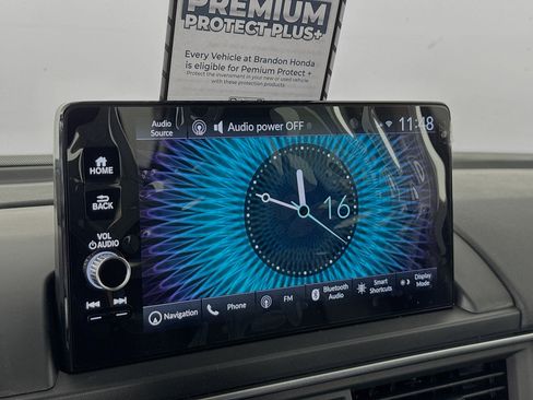 New 2025 Honda Pilot Touring image 17