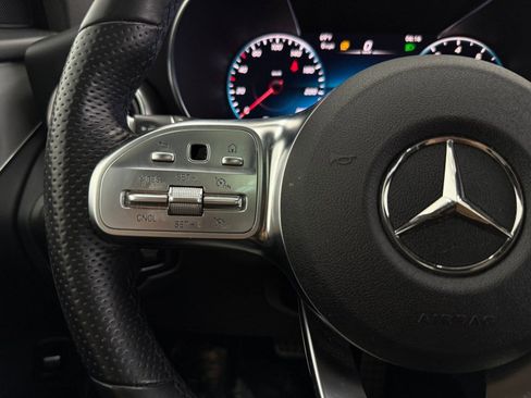 Used 2021 Mercedes-Benz GLC 300 image 15