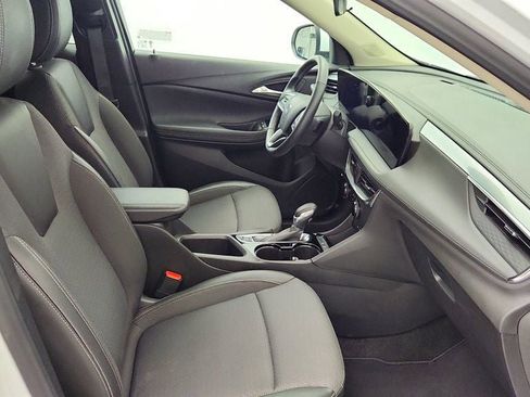 Used 2025 Buick Encore GX Preferred image 22