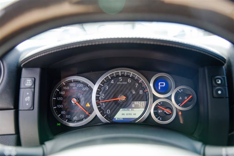 Used 2015 Nissan GT-R Black Edition AWD/4WD image 23