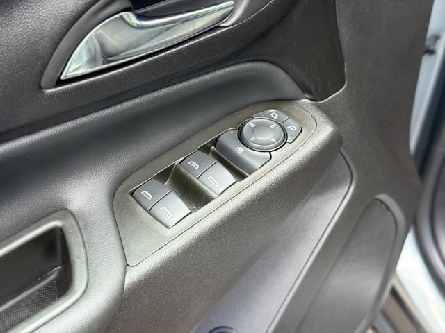 Used 2024 Chevrolet Equinox LT w/ LPO, Floor Liner Package FWD image 20