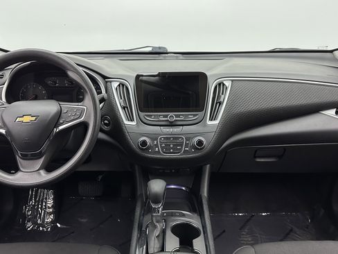 Used 2024 Chevrolet Malibu LT image 26