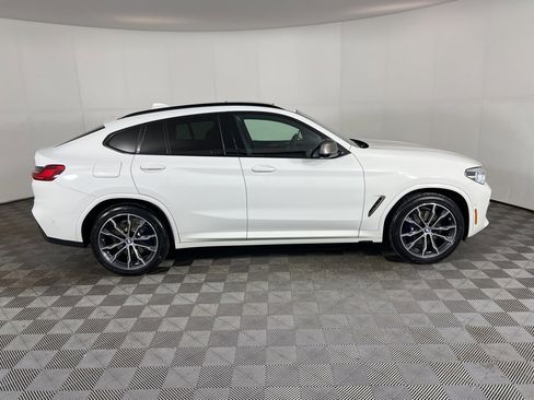 Used 2020 BMW X4 M40i w/ Executive Package image 3