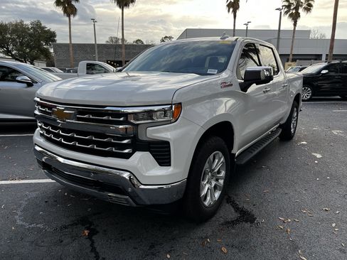 Used 2024 Chevrolet Silverado 1500 LTZ w/ Technology Package image 5