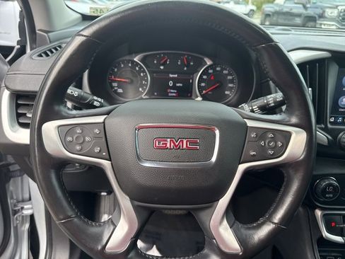 Used 2022 GMC Terrain SLT w/ Infotainment Package II image 14