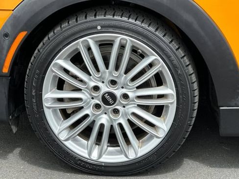 Used 2015 MINI Cooper S FWD image 29
