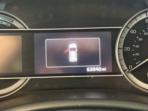 Used 2018 Kia Niro EX w/ EX Premium Package image 12