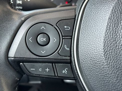 Certified 2022 Toyota Corolla SE w/ SE Premium Package FWD image 30